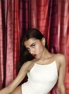 Amyra Shemale Available For You - Transsexual escort in Mumbai Photo 21 of 21