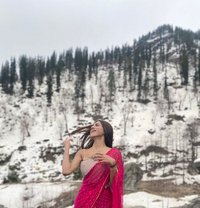 Amyra Shemale video call fun - Acompañantes transexual in Mumbai Photo 19 of 19