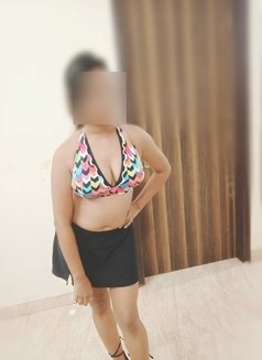 An Independent Who Meets at Hotel - escort in Gurgaon Photo 1 of 3