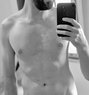 An9 - Acompañantes masculino in Beirut Photo 1 of 1