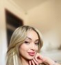 ANA CAMILLE - masseuse in Lisbon Photo 6 of 6