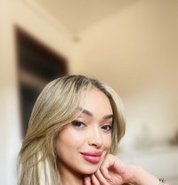 ANA CAMILLE - masseuse in Lisbon