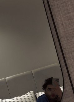 Ana Deifrent - masseur in Doha Photo 11 of 11