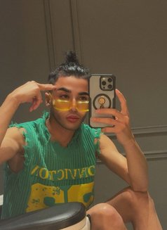 Ana Deifrent - masseur in Riyadh Photo 8 of 9