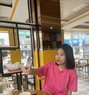 Ana - escort in Jeddah Photo 1 of 5