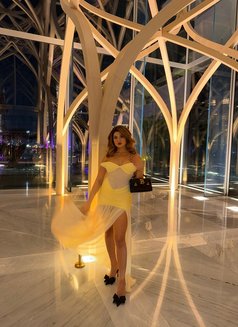 Ana - escort in Dubai Photo 8 of 13