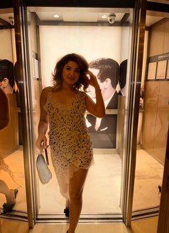 Ana - escort in Dubai Photo 10 of 13