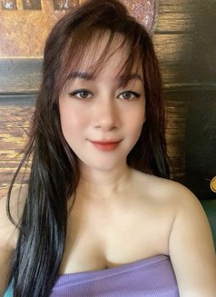 Ana New girl just coming Good blowjob - puta in Da Nang Photo 9 of 9