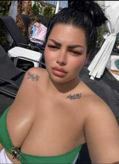 Ana - escort in Dubai Photo 1 of 22