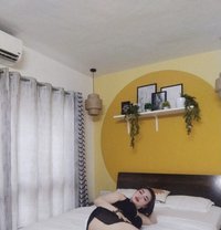 Ana Tran Sexy - puta in Pune