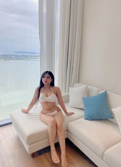 Anabe - puta in Abu Dhabi Photo 4 of 6
