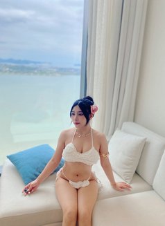 Anabe - puta in Abu Dhabi Photo 5 of 6