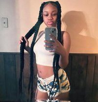 Anabel - escort in Dammam Photo 8 of 8