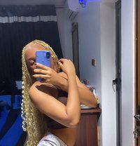 Anabel - escort in Riyadh Photo 4 of 16