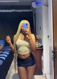 Anabel - escort in Riyadh Photo 8 of 16