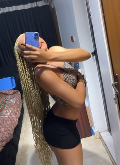 Anabel - escort in Riyadh Photo 14 of 16