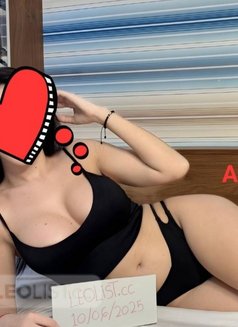 Anabelle Escort Available - escort in Montpellier Photo 1 of 2