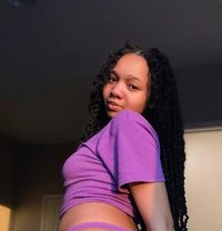 Anable - puta in Dammam