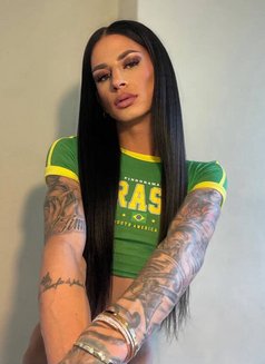 Anaconda Brazilian Maya - Transsexual escort in Dubai Photo 24 of 27