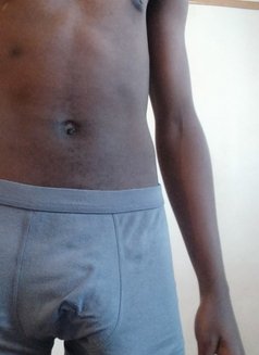 Red - Male escort in Nairobi Photo 13 of 27