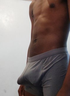 Red - Male escort in Nairobi Photo 25 of 27
