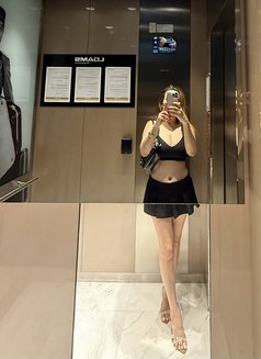 Anahita - escort in Dubai Photo 3 of 4