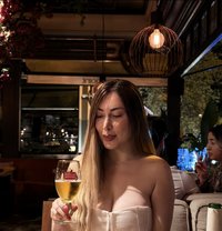 Anahita - escort in Muscat