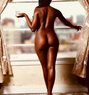 Anal babe 200$ - puta in Kampala Photo 1 of 1