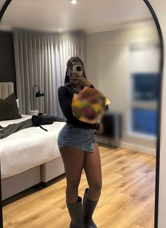 Anal 200$ - puta in Kampala Photo 5 of 5