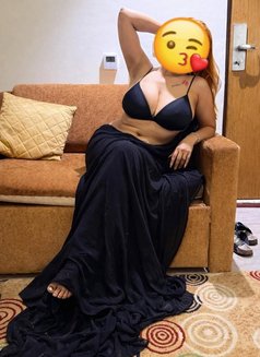 CAM<>ANAL QUEEN BIG BOOBS BHABI - puta in New Delhi Photo 6 of 13