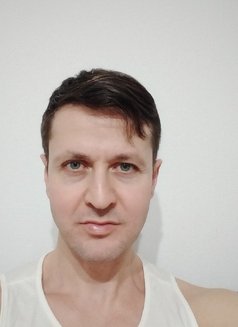 Anal Giver Bi Mann - Male escort in Amsterdam Photo 1 of 5