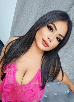Anal Massage B2B Full Service - puta in Muscat Photo 6 of 15