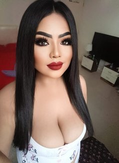 Anal Chubby Girl Massage Full Service - puta in Muscat Photo 2 of 7