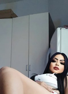 Anal Chubby Girl Massage Full Service - puta in Muscat Photo 6 of 7