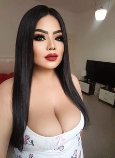 Anal Chubby Girl Massage Full Service - puta in Muscat Photo 7 of 7