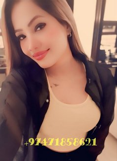 Anal Model Rohi - puta in Doha Photo 1 of 5