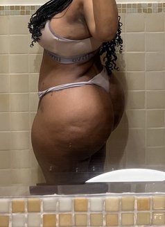 Anal Princess - escort in Abu Dhabi Photo 2 of 4