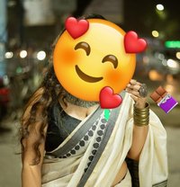 Anal queen bhabi - escort in Noida