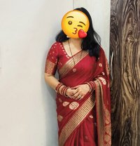 MANJEET KAUR CAM/MEET BUSTY BHABHI - puta in New Delhi Photo 8 of 10