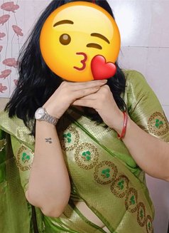 CAM/MEET BUSTY BHABHI - escort in New Delhi Photo 10 of 10