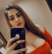 Anal Queen Kajol - puta in Dubai Photo 1 of 3