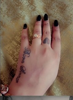 Anal sex allowed...with azreen.. - escort in New Delhi Photo 5 of 7