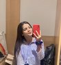Anali Cam & Realmeet - puta in Hyderabad Photo 1 of 4