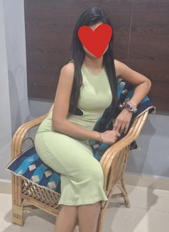 Ashi Indipendent work nd CAM 24/7 availe - escort in Noida Photo 8 of 8