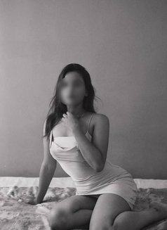 Anamika Aerocity - escort in New Delhi Photo 3 of 3