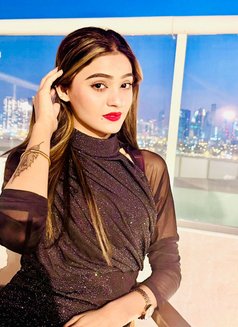 Anamika - escort in Dubai Photo 1 of 8