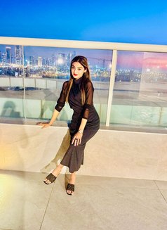 Anamika - escort in Dubai Photo 5 of 8