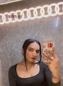 Anamika - Transsexual escort in New Delhi Photo 2 of 5