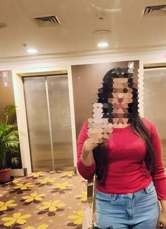Anamika Lee - escort in Mumbai Photo 1 of 4