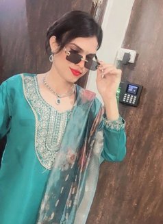 Anamika Long Dick Shemale - Transsexual escort in New Delhi Photo 6 of 6